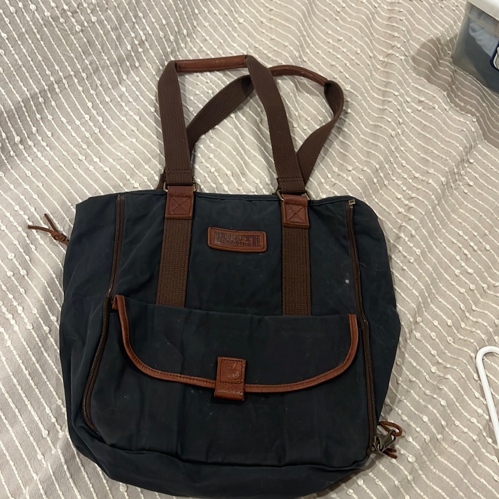 Duluth Trading Co Tote bag, navy and brown.
